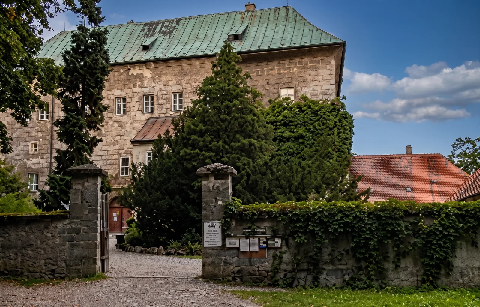 Houska Castle